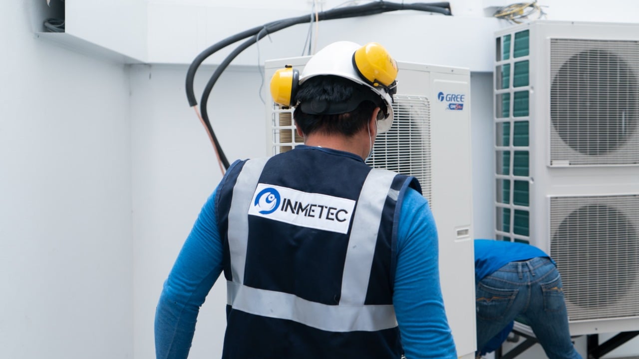 Instalación de Aire Acondicionado en Edificio Los Cipreses